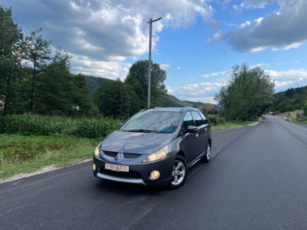 Mitsubishi Grandis 2.4ГАЗ*ХОЛАНДИЯ