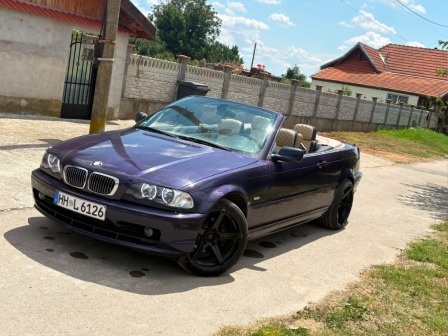 BMW 323 2.5I