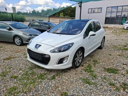 Peugeot 308 1.6 e-hdi NAVi