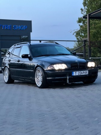 BMW 320 2.0D