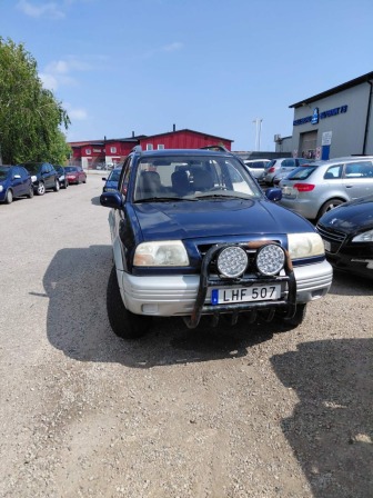 Suzuki Grand Vitara 2.5