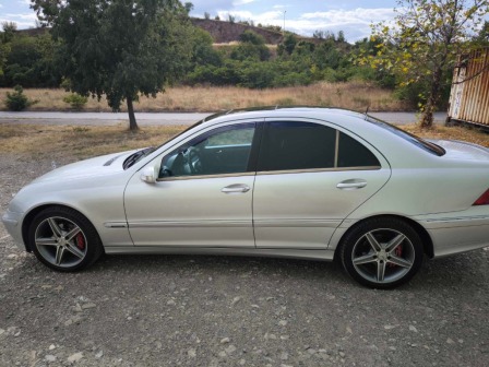 Mercedes-Benz C 220 2.2 сди