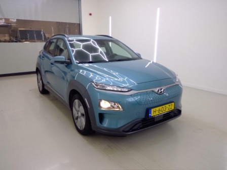 Hyundai Kona 64kwh