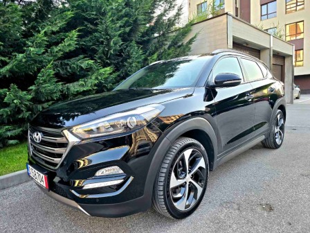 Hyundai Tucson 2.04x4 автомат