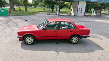 BMW 324