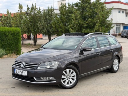 VW Passat HIGHLINE PANO