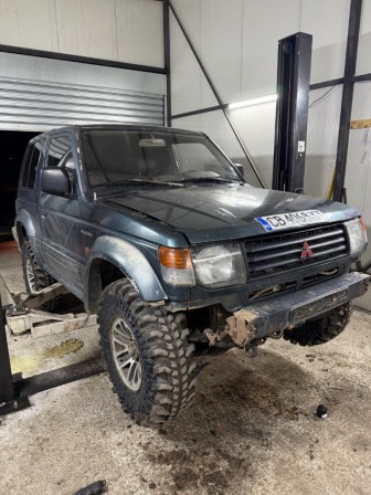 Mitsubishi Pajero V6 Super select