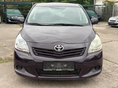 Toyota Verso 2.0D4D126ps