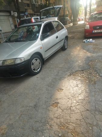 Mazda 323