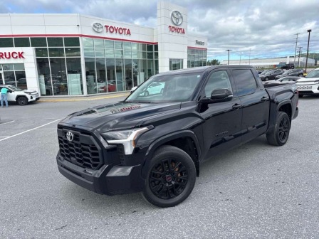 Toyota Tundra * 4x4 Crewmax *