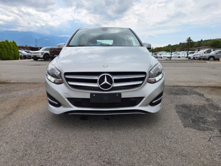 Mercedes-Benz B 200 2200