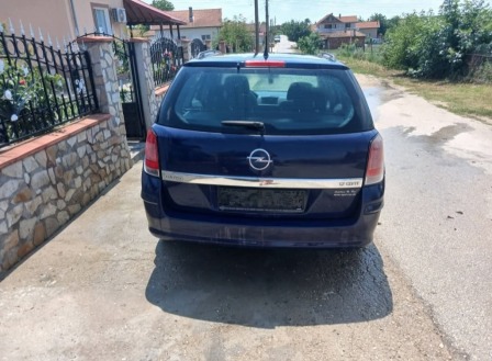 Opel Astra 1.7