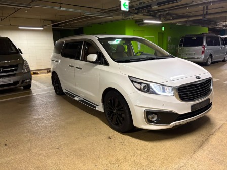 Kia Carnival PREM- PANORAMA