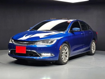 Chrysler 200C
