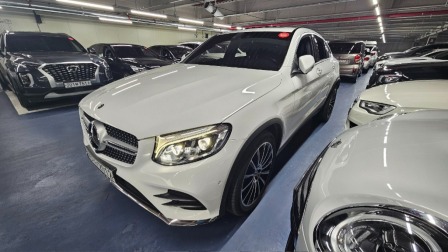 Mercedes-Benz GLC 300 4MATIC