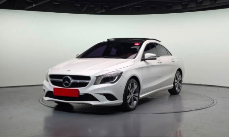 Mercedes-Benz CLA 200 4МATIC