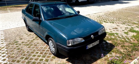 Renault 19