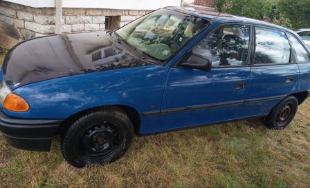 Opel Astra 1,6