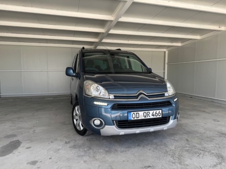 Citroen Berlingo PANORAMA-BENZIN