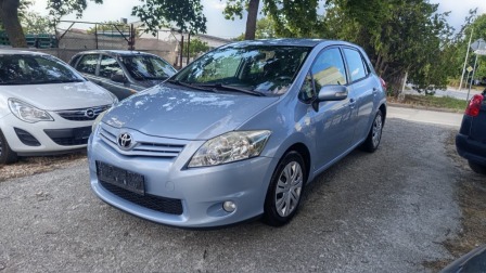 Toyota Auris 1.6i FACELIFT