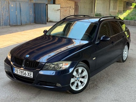 BMW 325 2.5 xi 218 ps