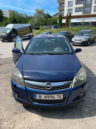 Opel Astra H; 1.9 cdti