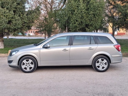 Opel Astra 1.6i Автоматик