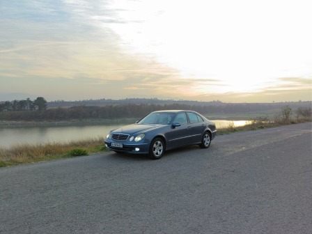 Mercedes-Benz E 270 2.7 CDI