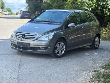 Mercedes-Benz B 180 B180CDI 109k.c.