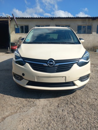 Opel Zafira 2.0