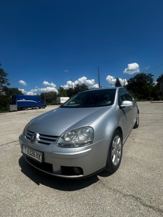 VW Golf