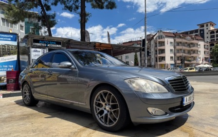 Mercedes-Benz S 550 5.000