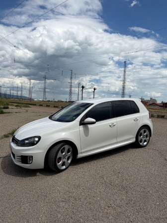VW Golf 1.4 mpi