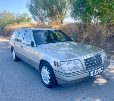 Mercedes-Benz 124 3.0