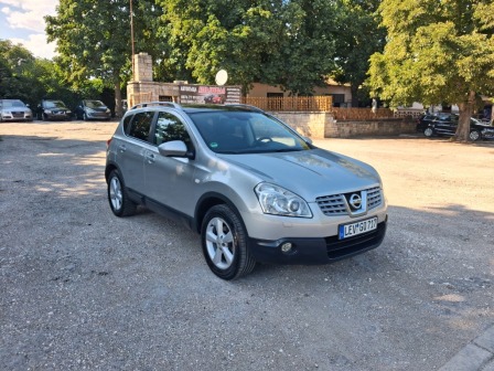 Nissan Qashqai 2.0 бензин