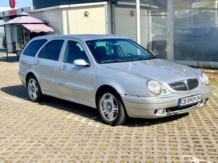 Lancia Lybra 2.4JTD;Navi
