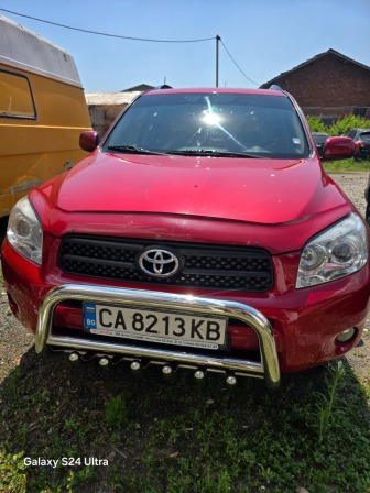 Toyota RAV 4 2000кубика 136