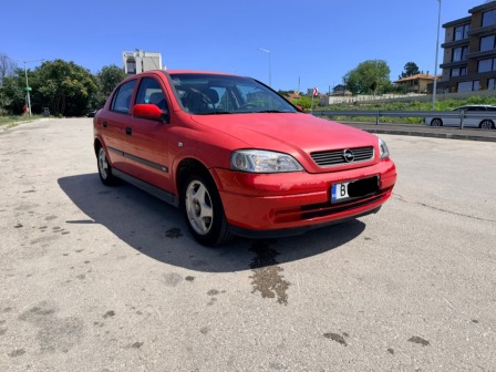 Opel Astra 1.6 mono