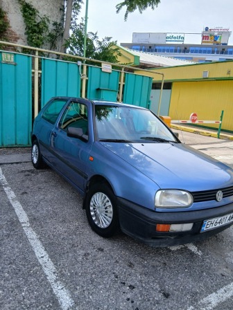 VW Golf 1.8