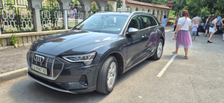 Audi E-tron 50 quattro