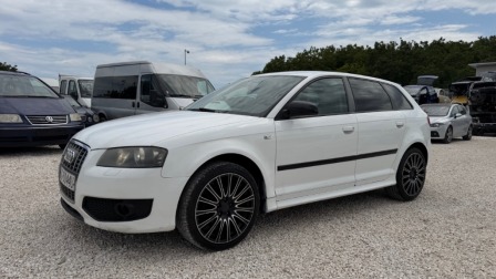 Audi A3 Sportback 2.0TDI S LINE