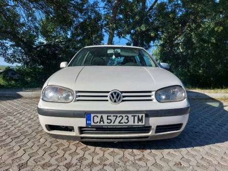 VW Golf 1.6 Газ-Бензин