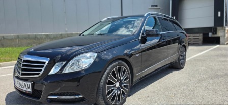 Mercedes-Benz E 200 E 200 CGI BlueE