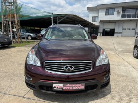 Infiniti EX 30d 238кс. 4x4