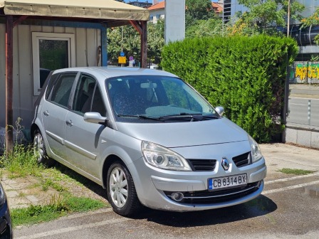 Renault Scenic 2.0 DCI - 150k.