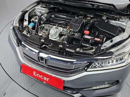 Honda Accord 2.4 9TH GENERAT