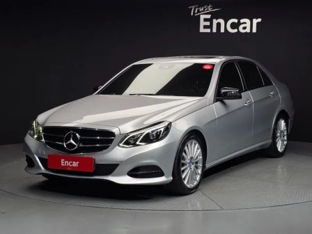Mercedes-Benz E 220 BLUETEC AVANGAR