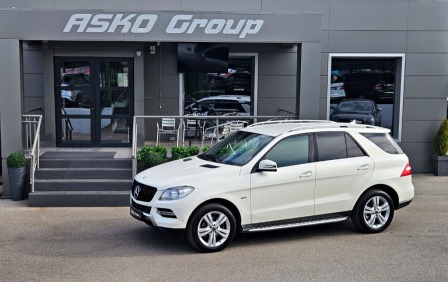 Mercedes-Benz ML 350 AMG/CAMERA