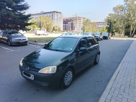 Opel Corsa 1.2i бензин