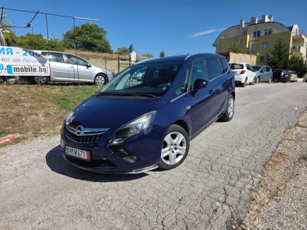 Opel Zafira Tourer 1.6 I SNG